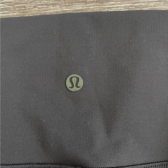 Lululeon Black High-Waisted Leggings - Picture 4 of 5